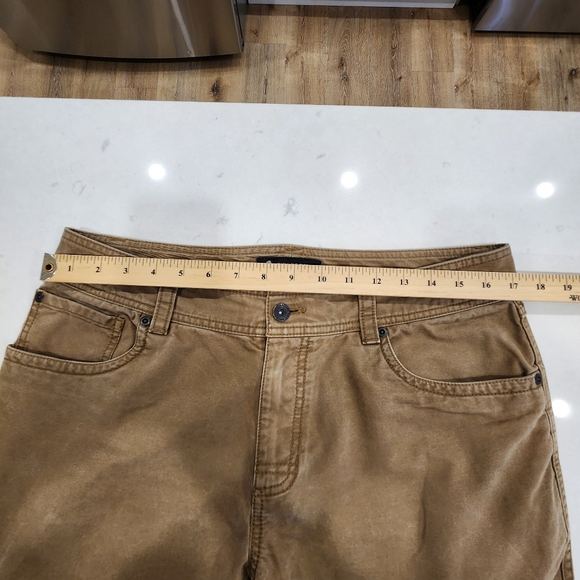 Eddie Bauer First Ascent Pants Mens 34x32 Fits 34x31 Tan Outdoor Hiking Cotton - Picture 10 of 13